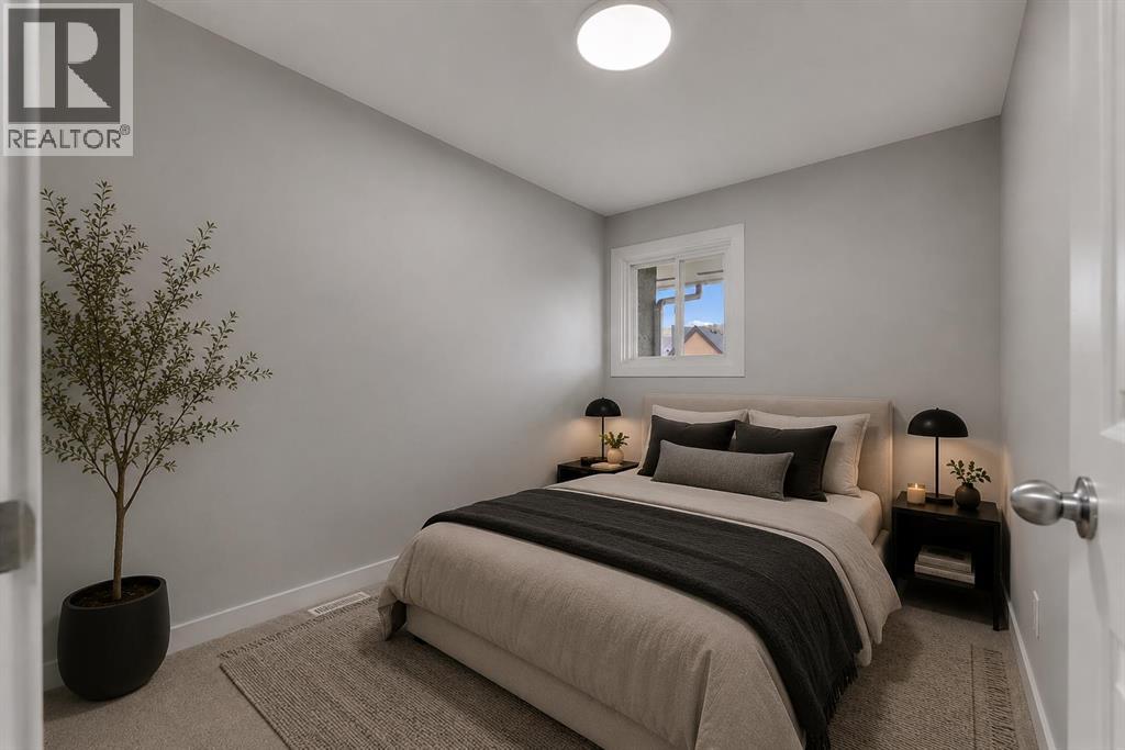 #14 8112 36 Avenue NW - 22