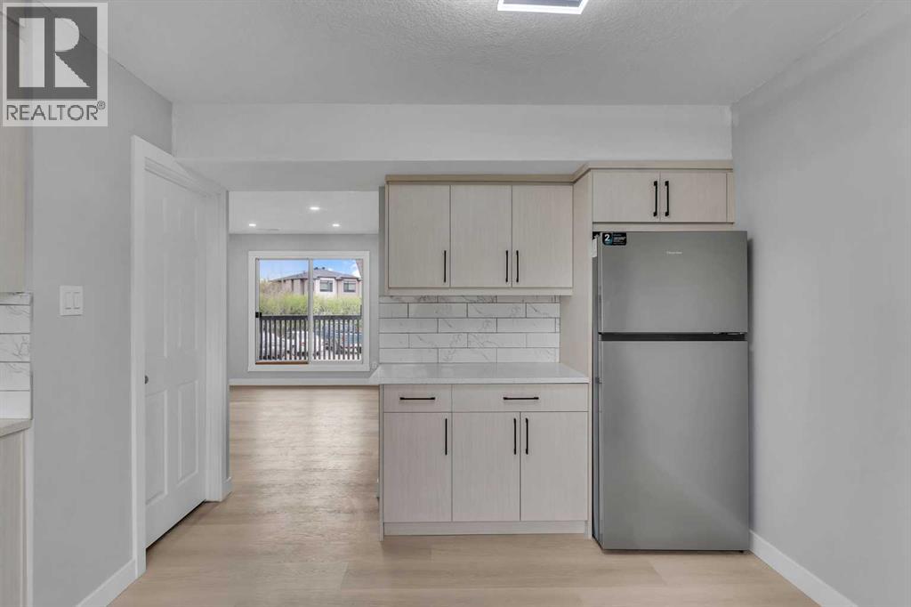 #14 8112 36 Avenue NW - 14