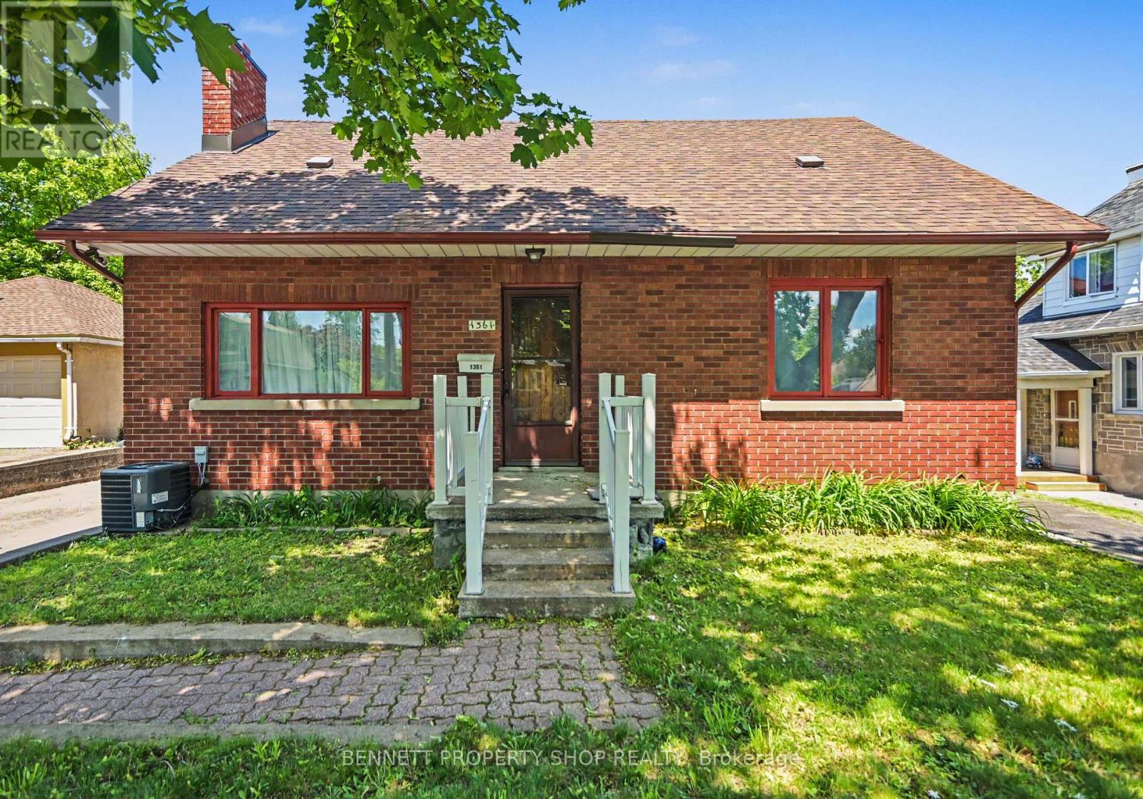 1361 SUMMERVILLE AVENUE - 1
