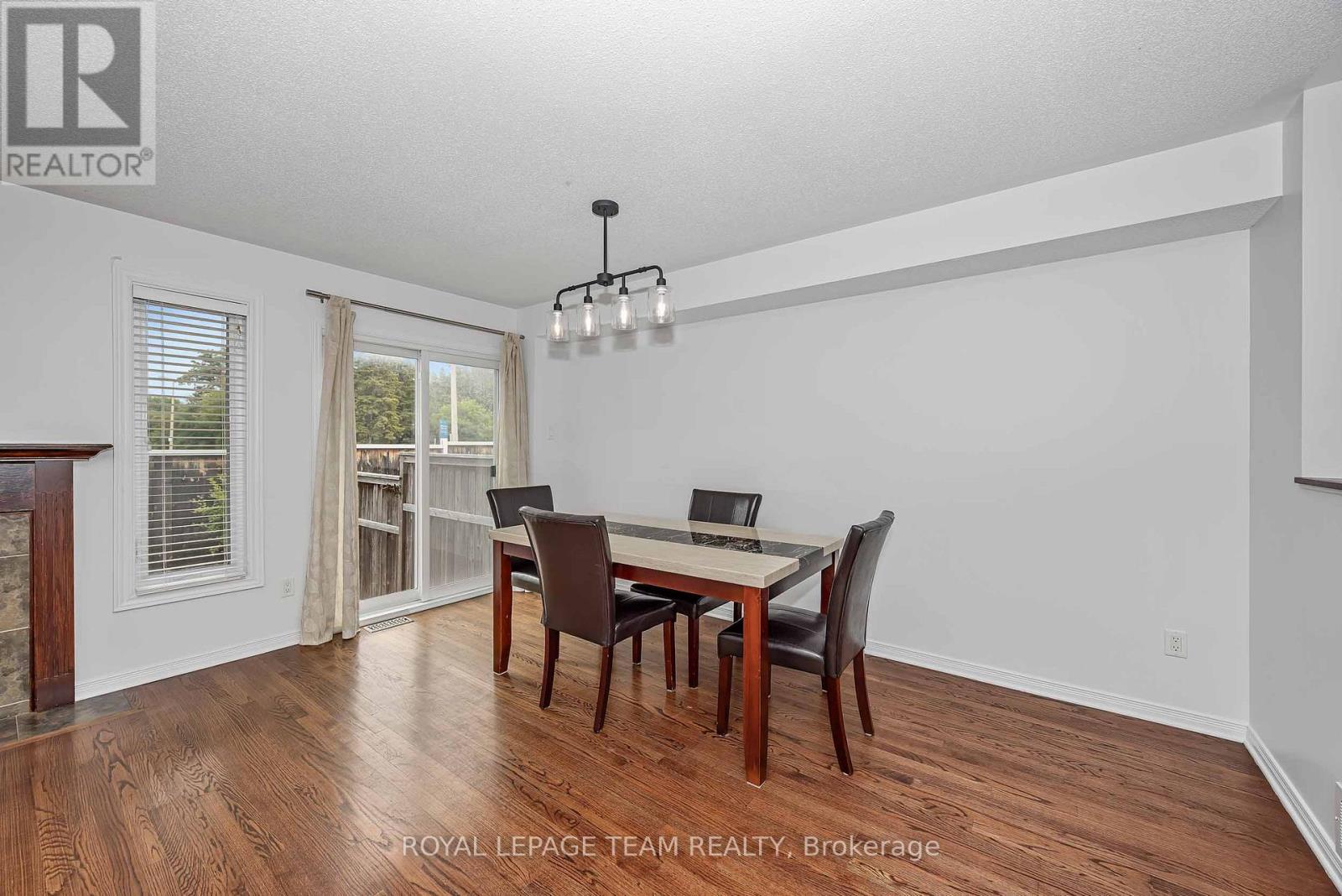 Condos for Rent in Ottawa – 323 FREEDOM PRIVATE, Ottawa – By Peter Sagos - Image 12