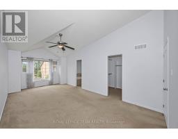 323 Freedom Private, Ottawa, ON K1G6W3 Photo 17