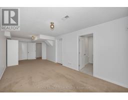 323 Freedom Private, Ottawa, ON K1G6W3 Photo 30