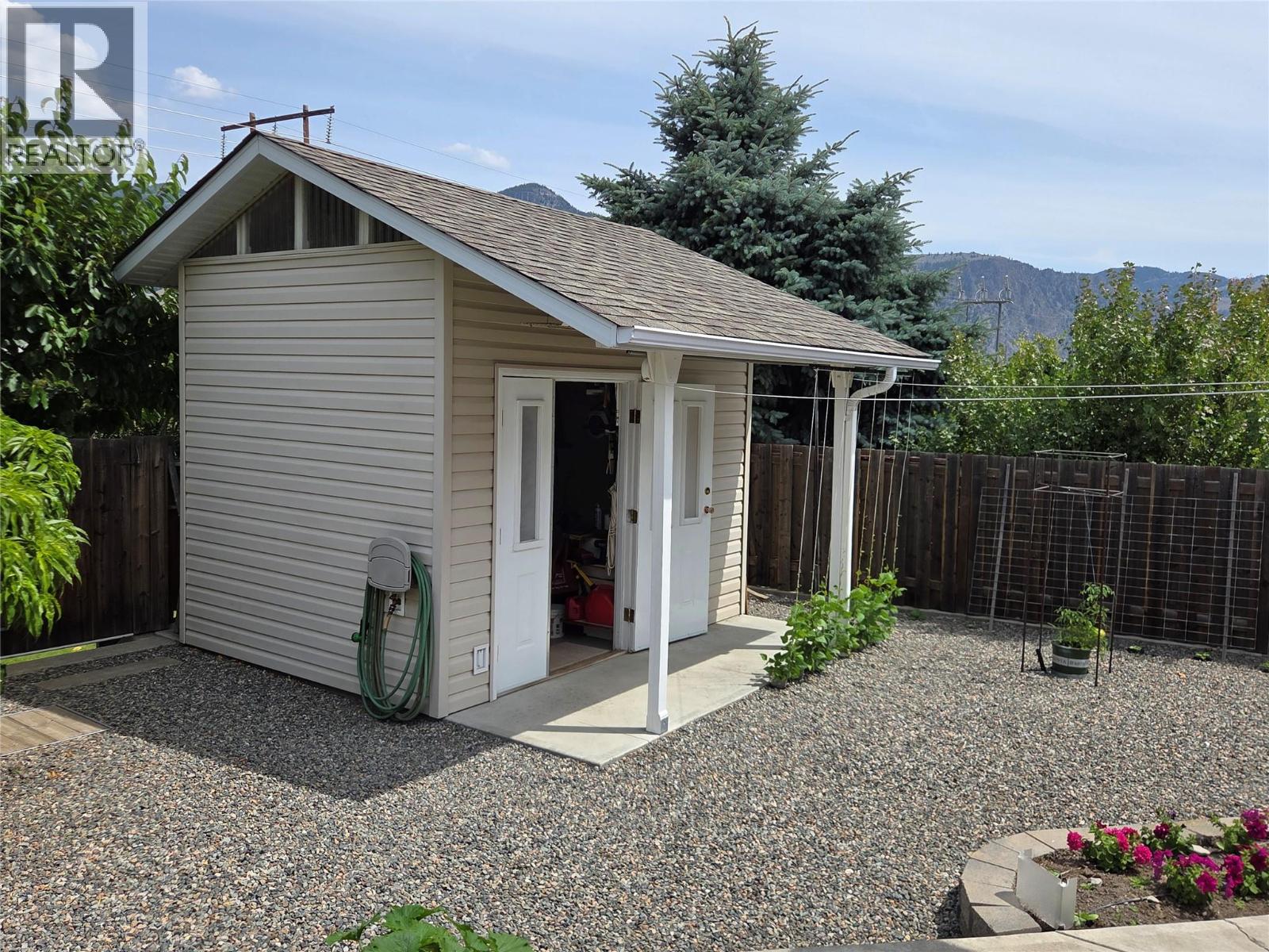 304 9th Avenue - 37