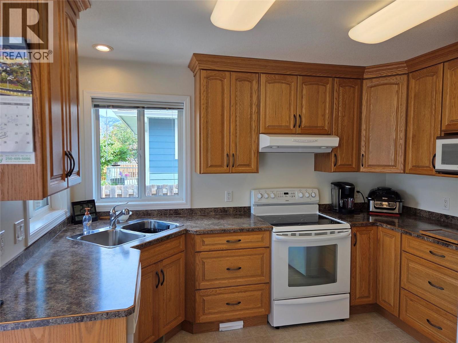 304 9th Avenue - 9