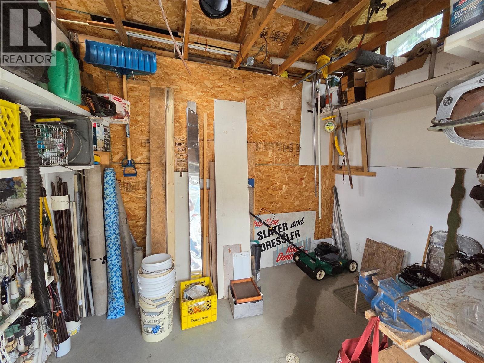 304 9th Avenue - 24
