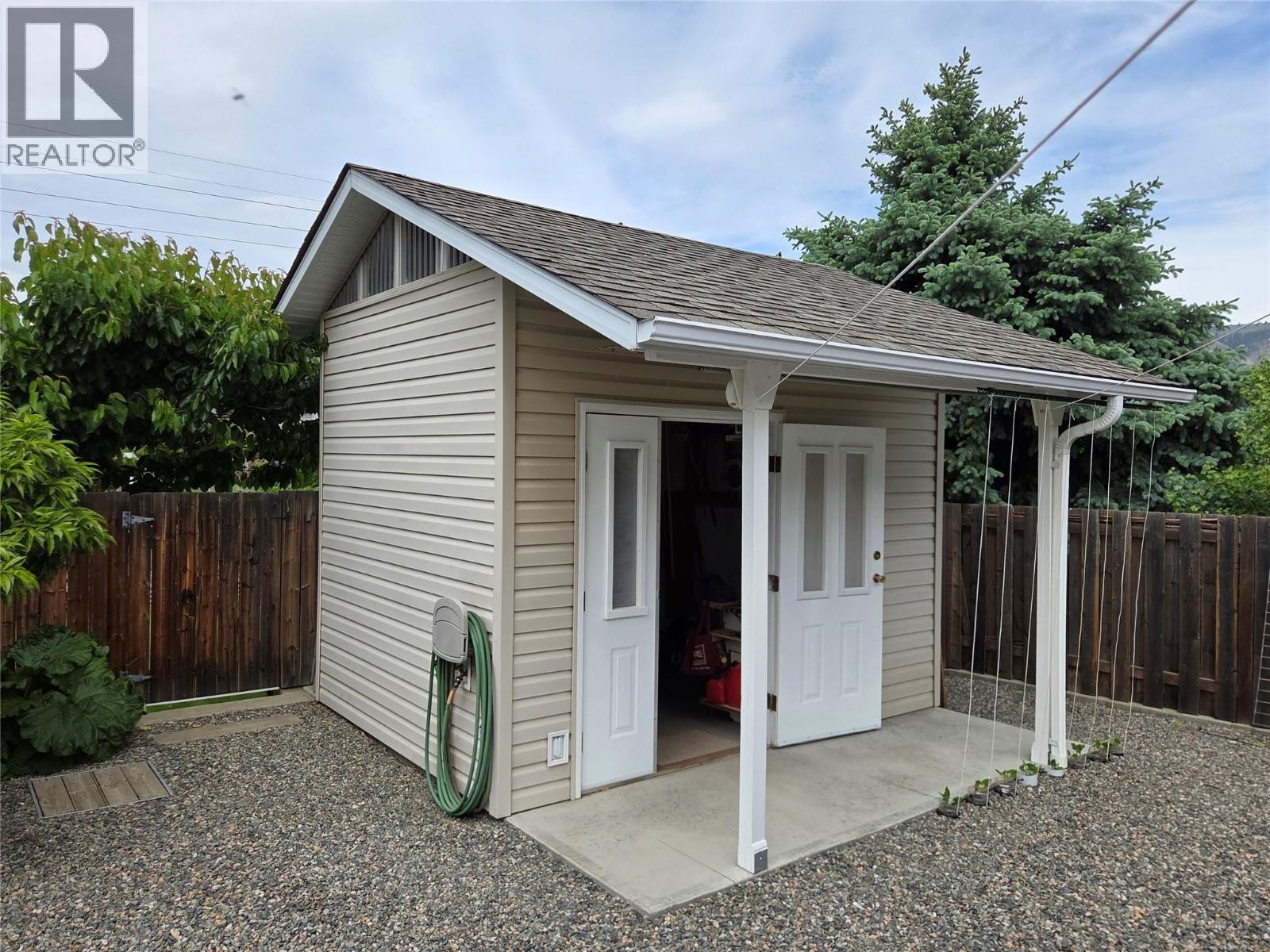 304 9th Avenue - 23