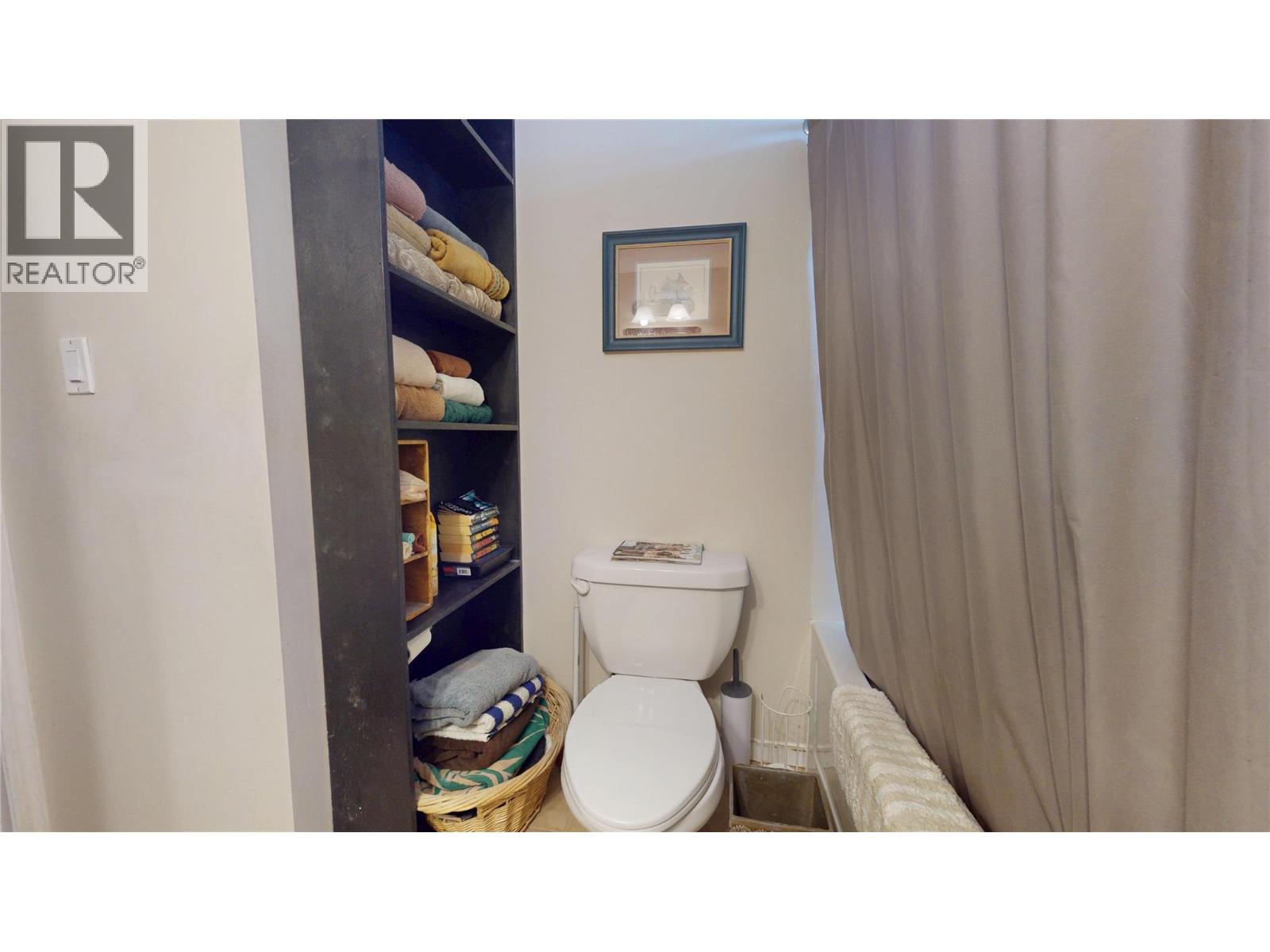 #26 700 Patterson Street W - 22
