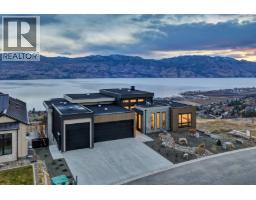 Bedroom - 1363 Vineyard Drive, West Kelowna, BC V4T0E9 Photo 6