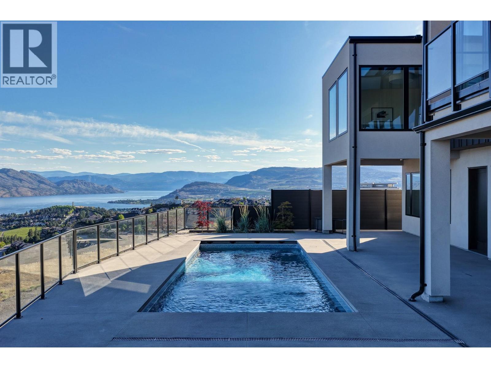 1363 Vineyard Drive, West Kelowna
