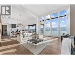Kitchen - 1363 Vineyard Drive, West Kelowna, BC V4T0E9 Photo 14