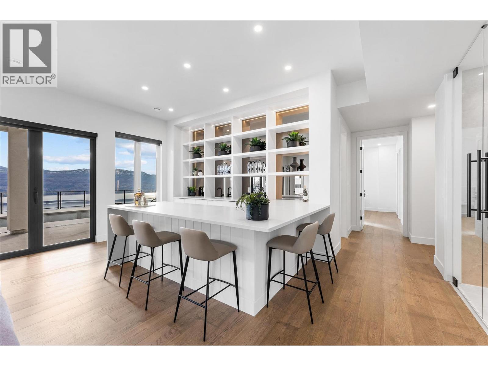 1363 Vineyard Drive, West Kelowna