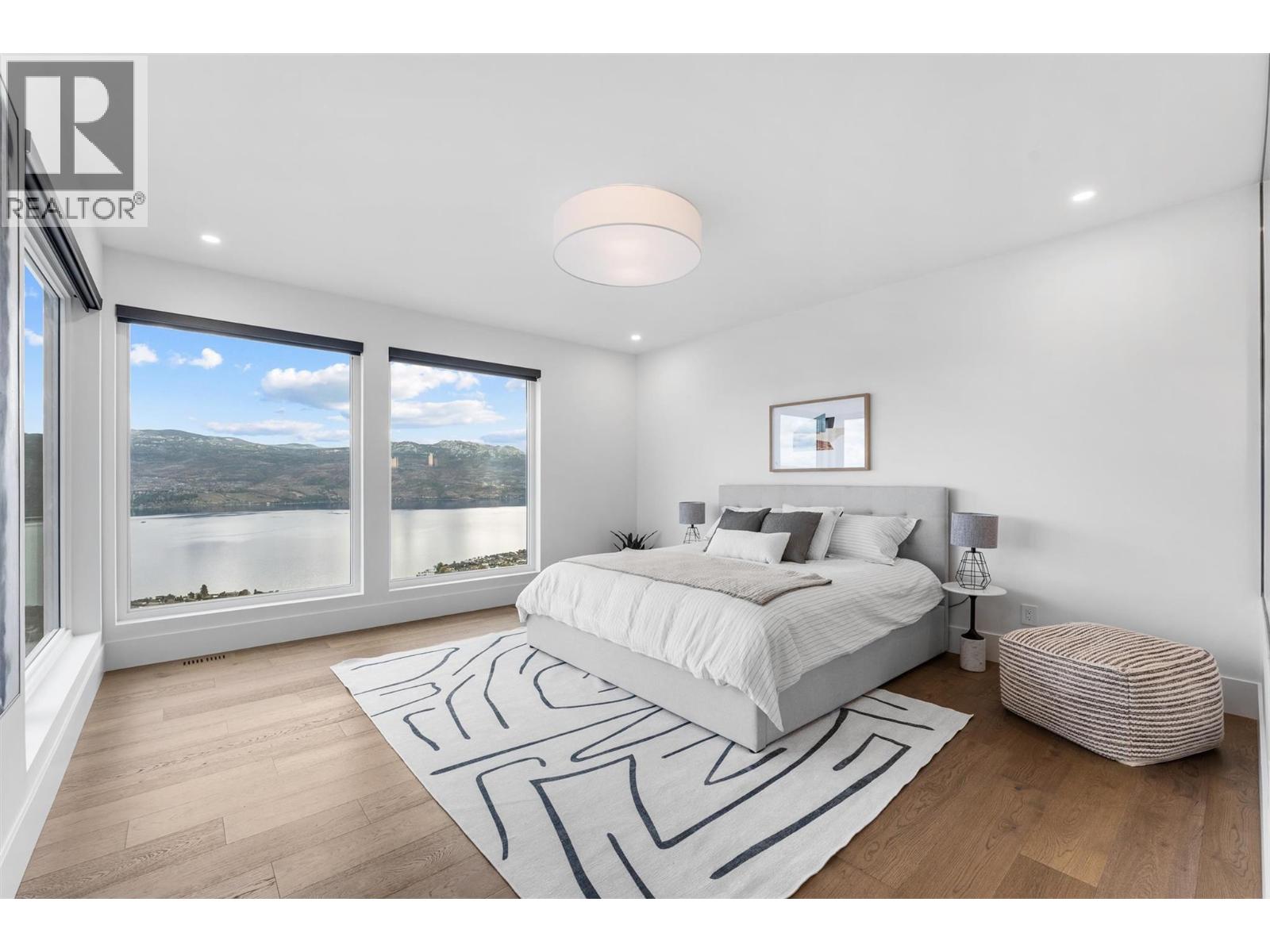 1363 Vineyard Drive, West Kelowna