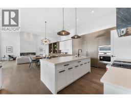 1363 Vineyard Drive, West Kelowna, BC V4T0E9 Photo 24