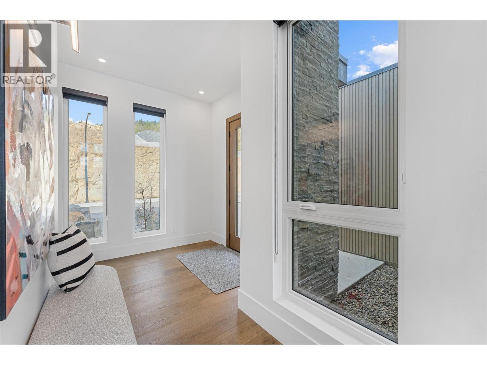 1363 Vineyard Drive, West Kelowna