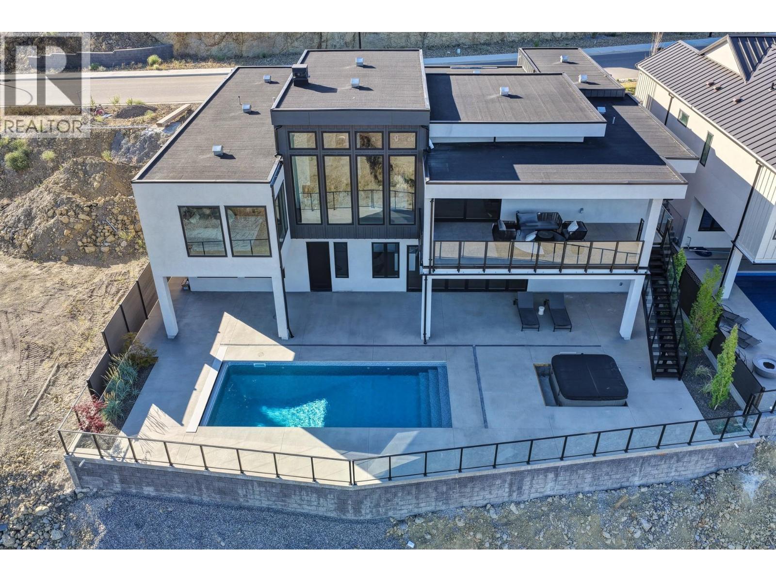 1363 Vineyard Drive, West Kelowna