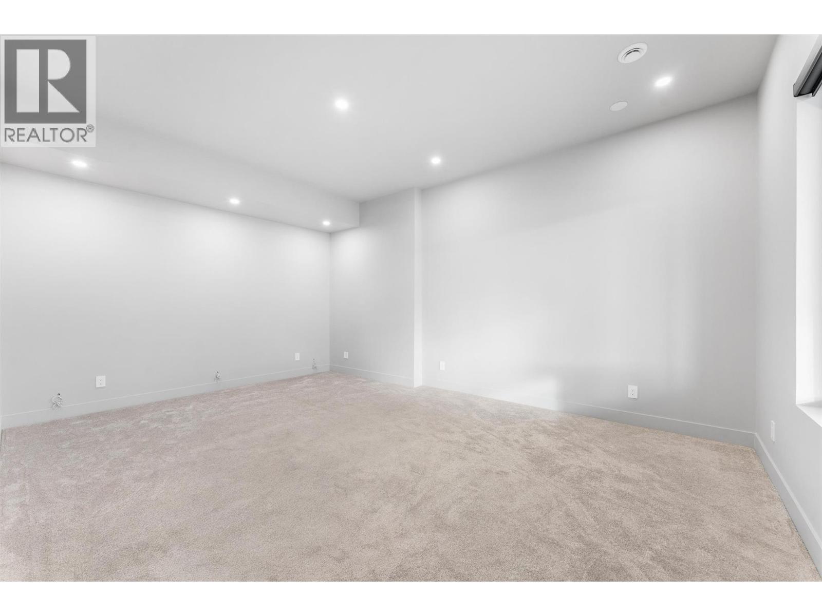 1363 Vineyard Drive, West Kelowna
