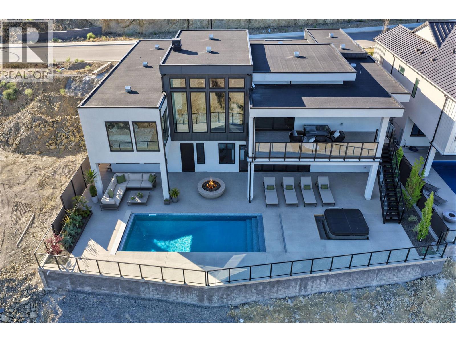 1363 Vineyard Drive, West Kelowna