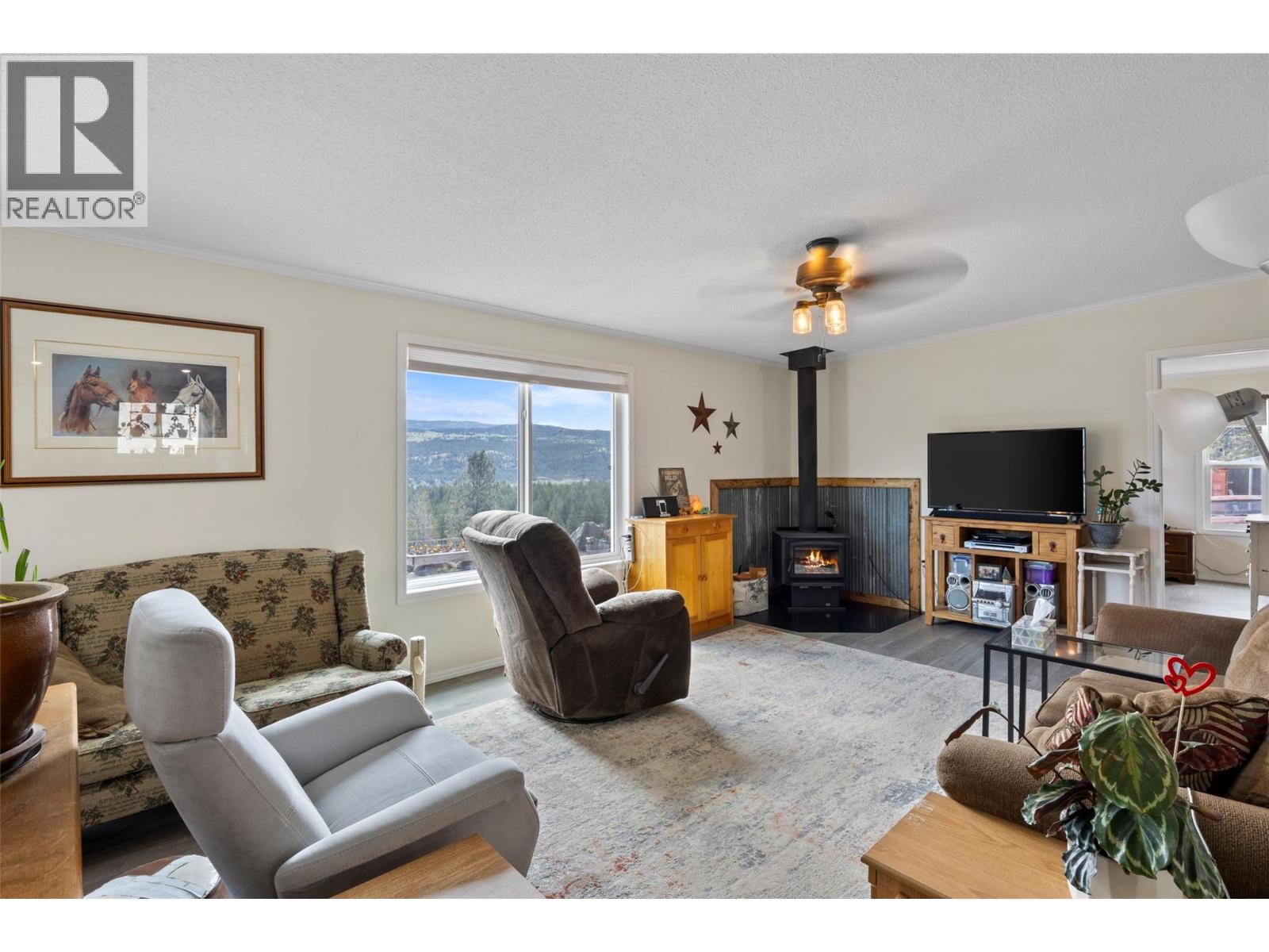 4505 Kamloops-Shuswap Road - 10