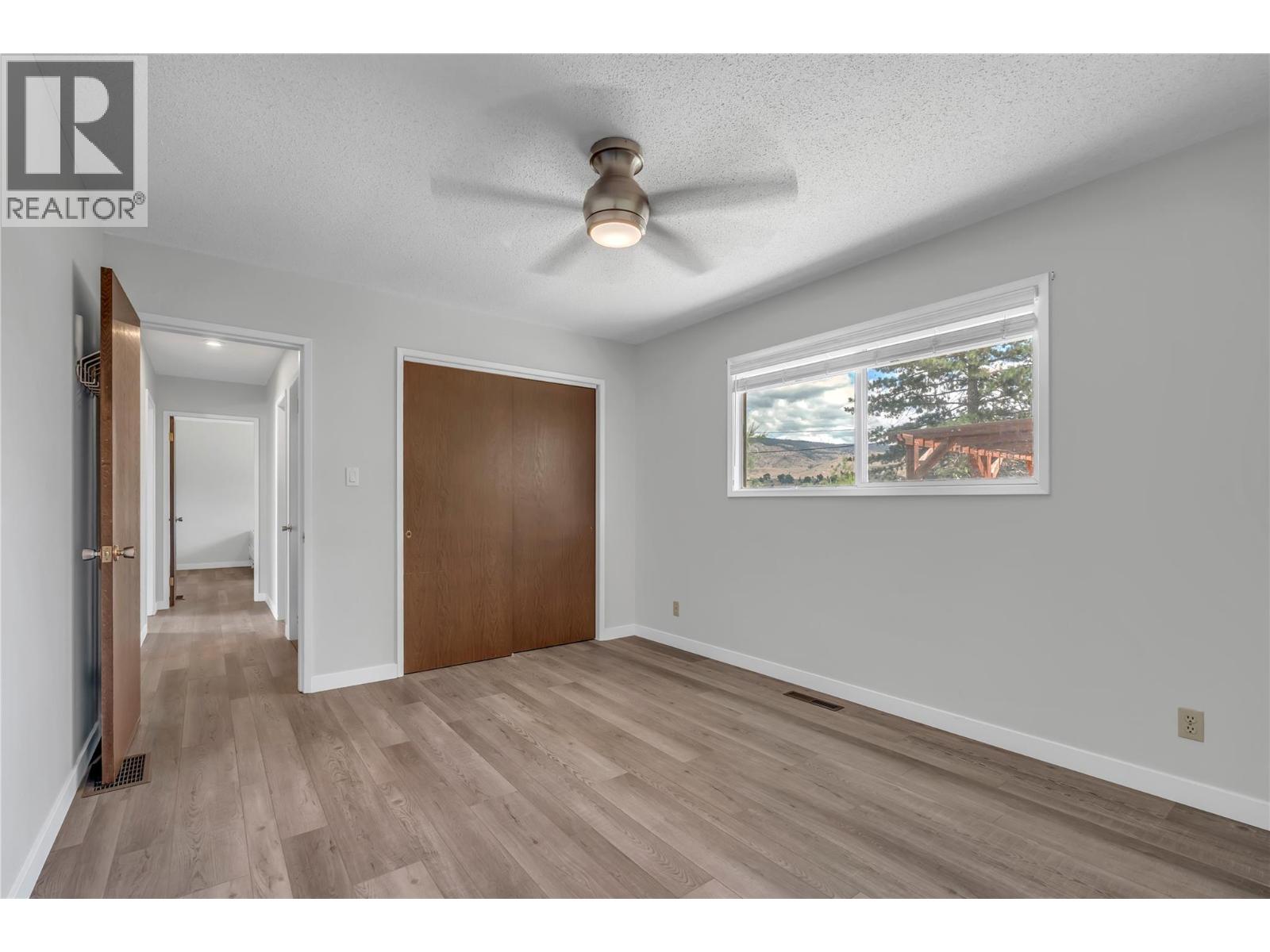 5775 Main Street - 17