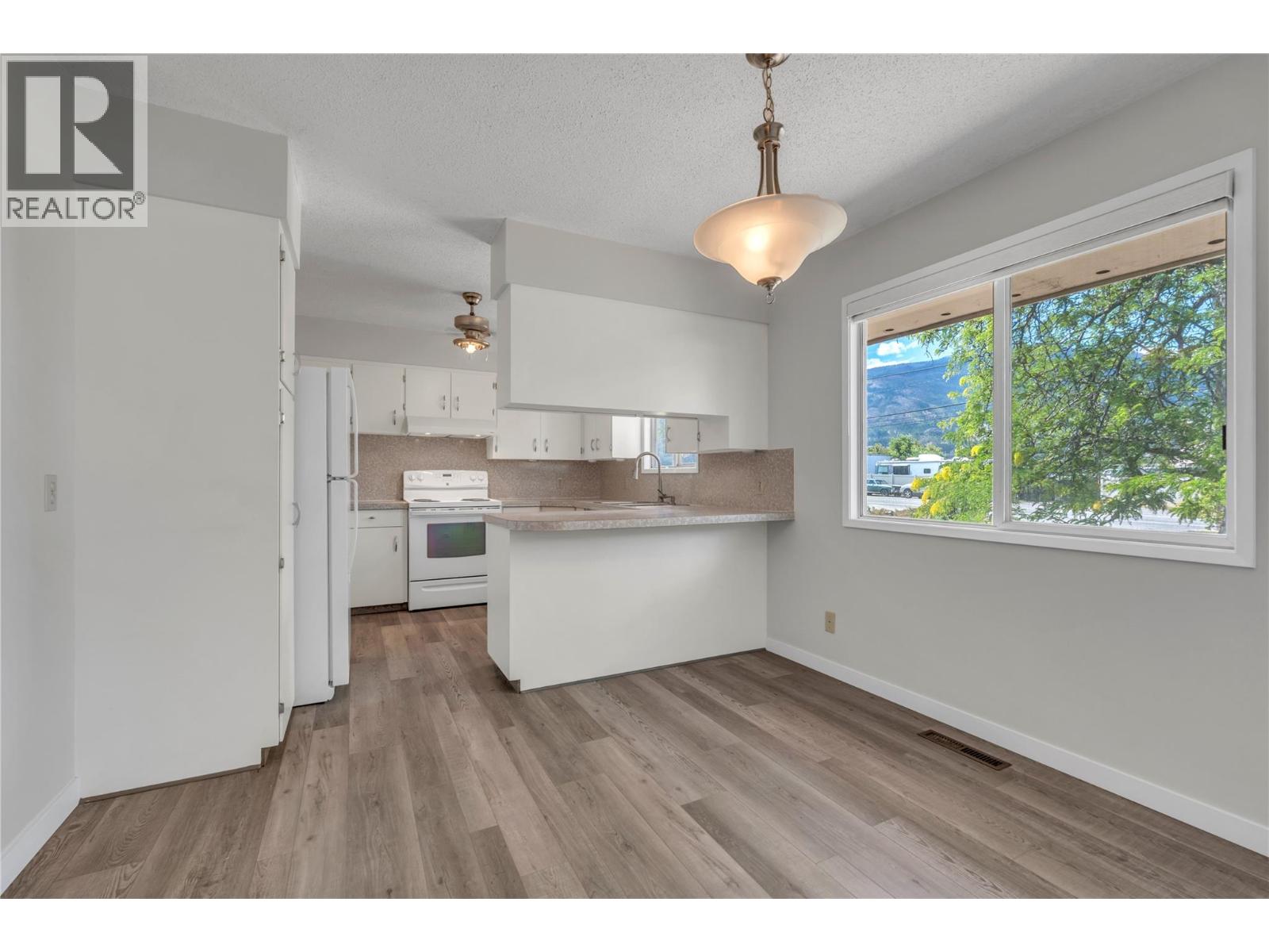 5775 Main Street - 9