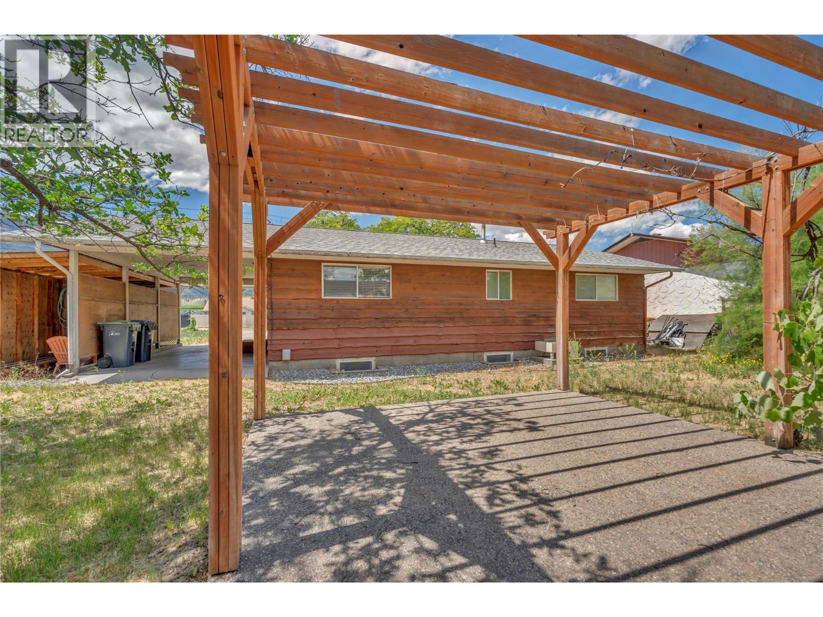 5775 Main Street - 25