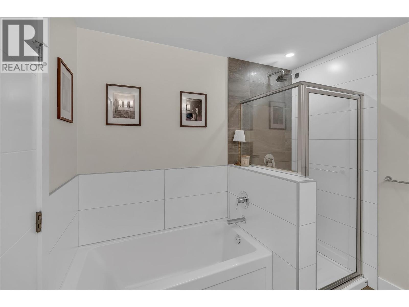 #210 4380 Lakeshore Road - 19