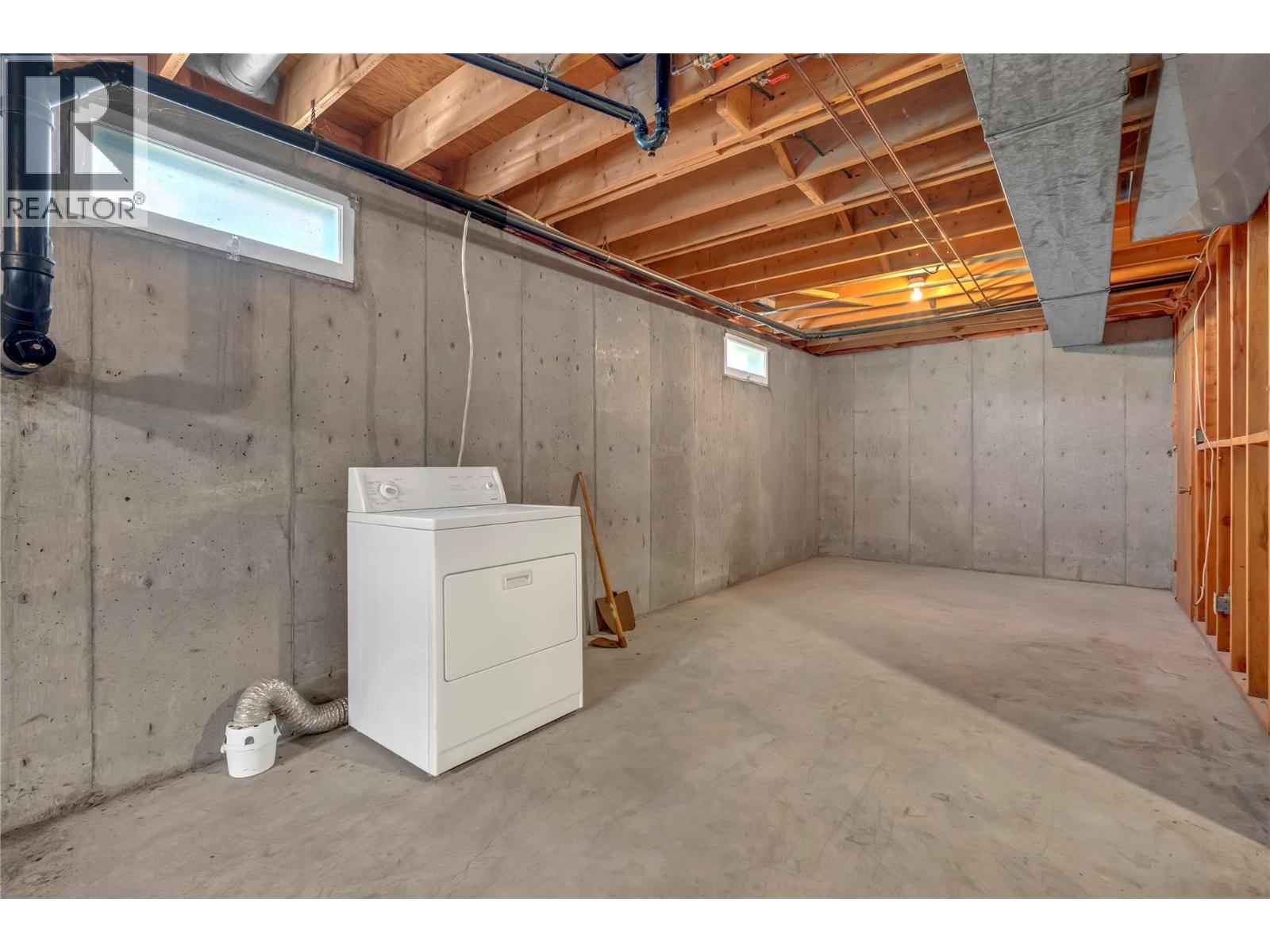 5775 Main Street - 21