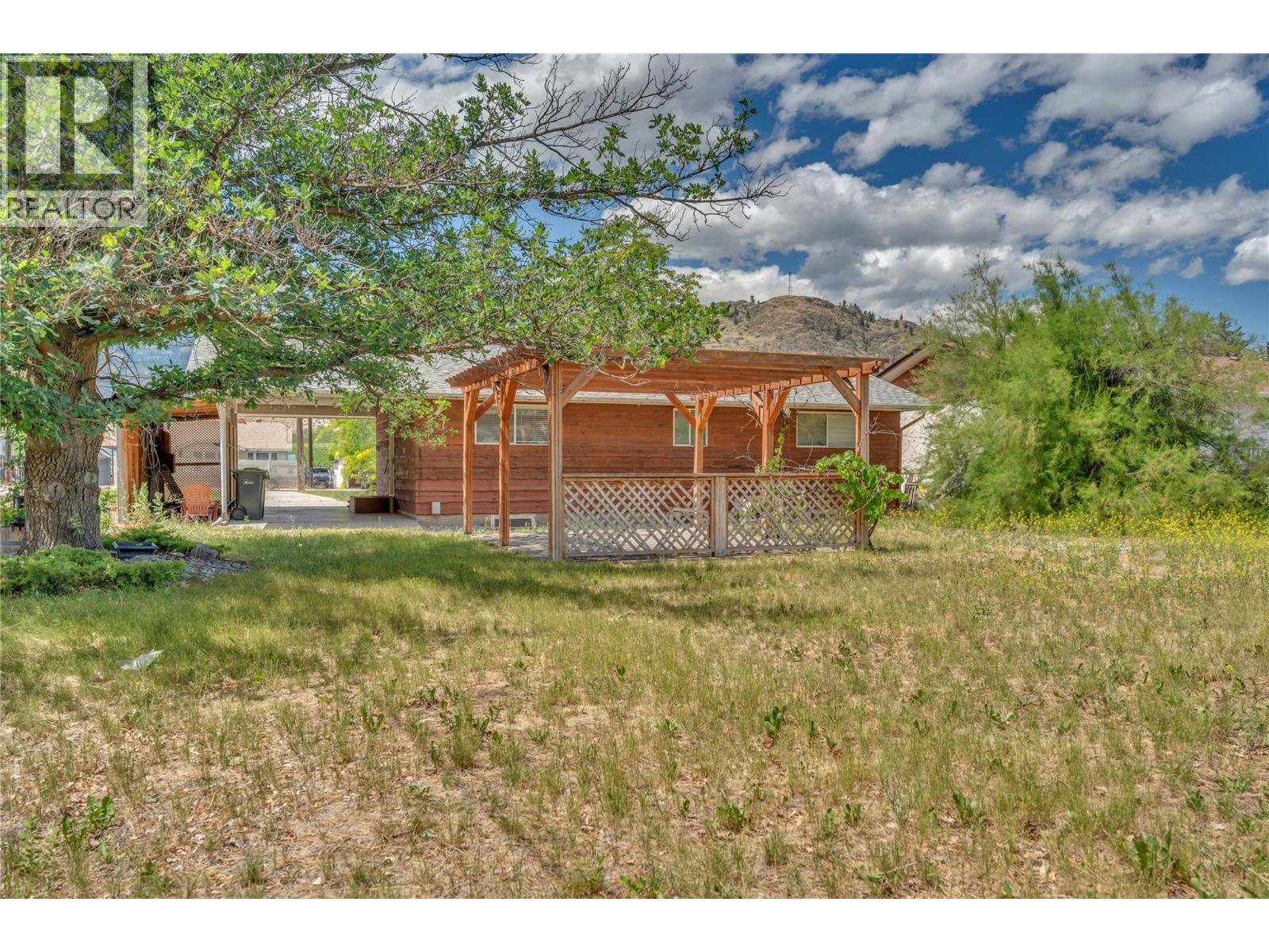 5775 Main Street - 27