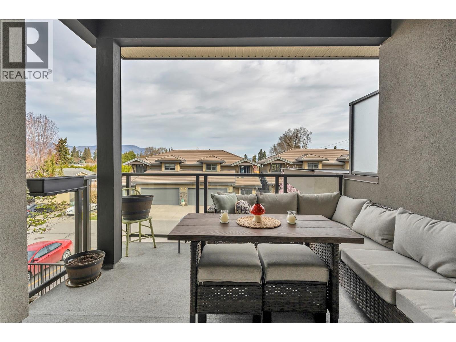 #210 4380 Lakeshore Road - 27