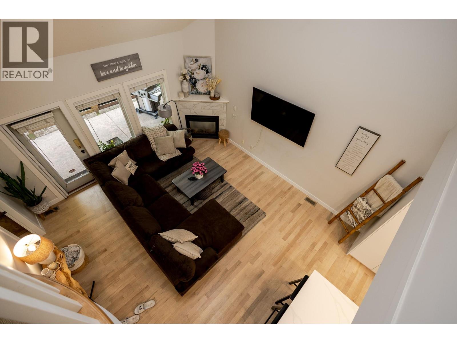 #106 690 Lequime Road - 36
