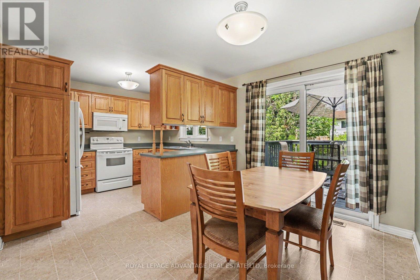21 HAGGART STREET - 15