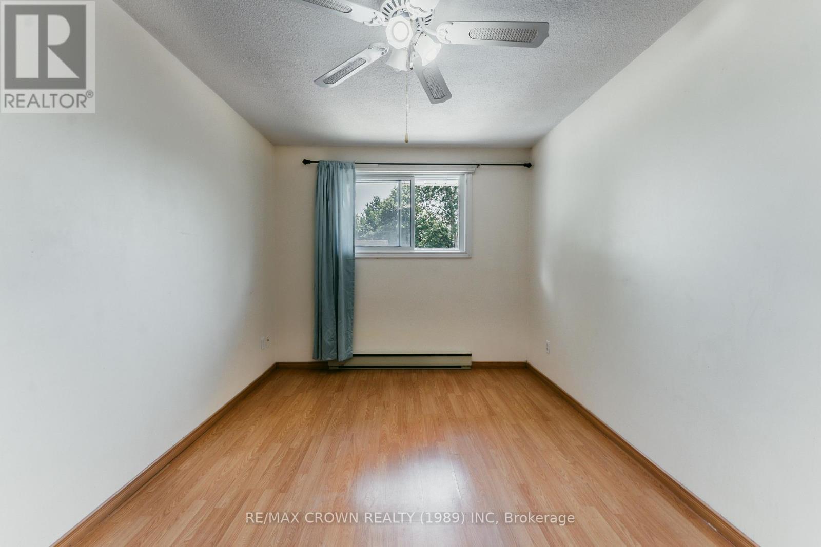 307 MCKENZIE AVENUE - 16