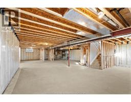 4507 Ursula, Comber, ON N0R1A0 Photo 25