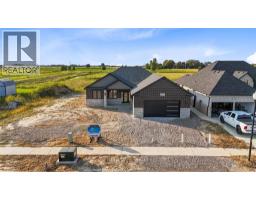4507 Ursula, Comber, ON N0R1A0 Photo 27