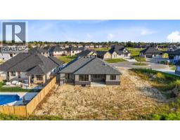 4507 Ursula, Comber, ON N0R1A0 Photo 30