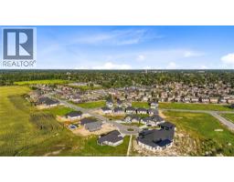 4507 Ursula, Comber, ON N0R1A0 Photo 32