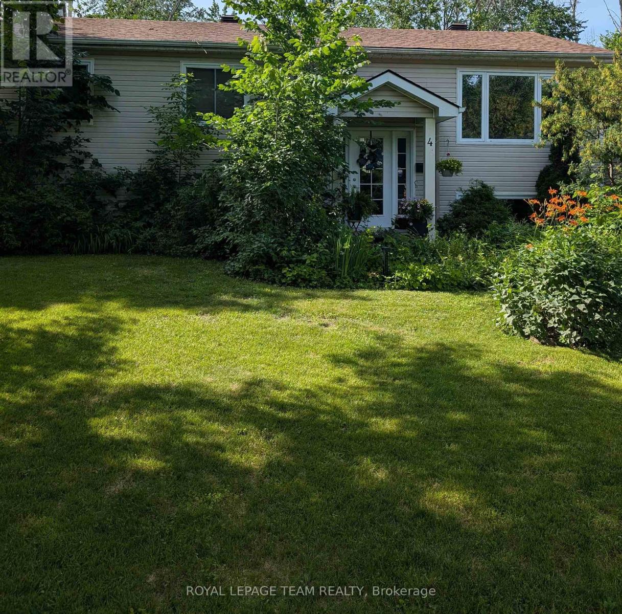 4 BLACK WALNUT ROAD - 39