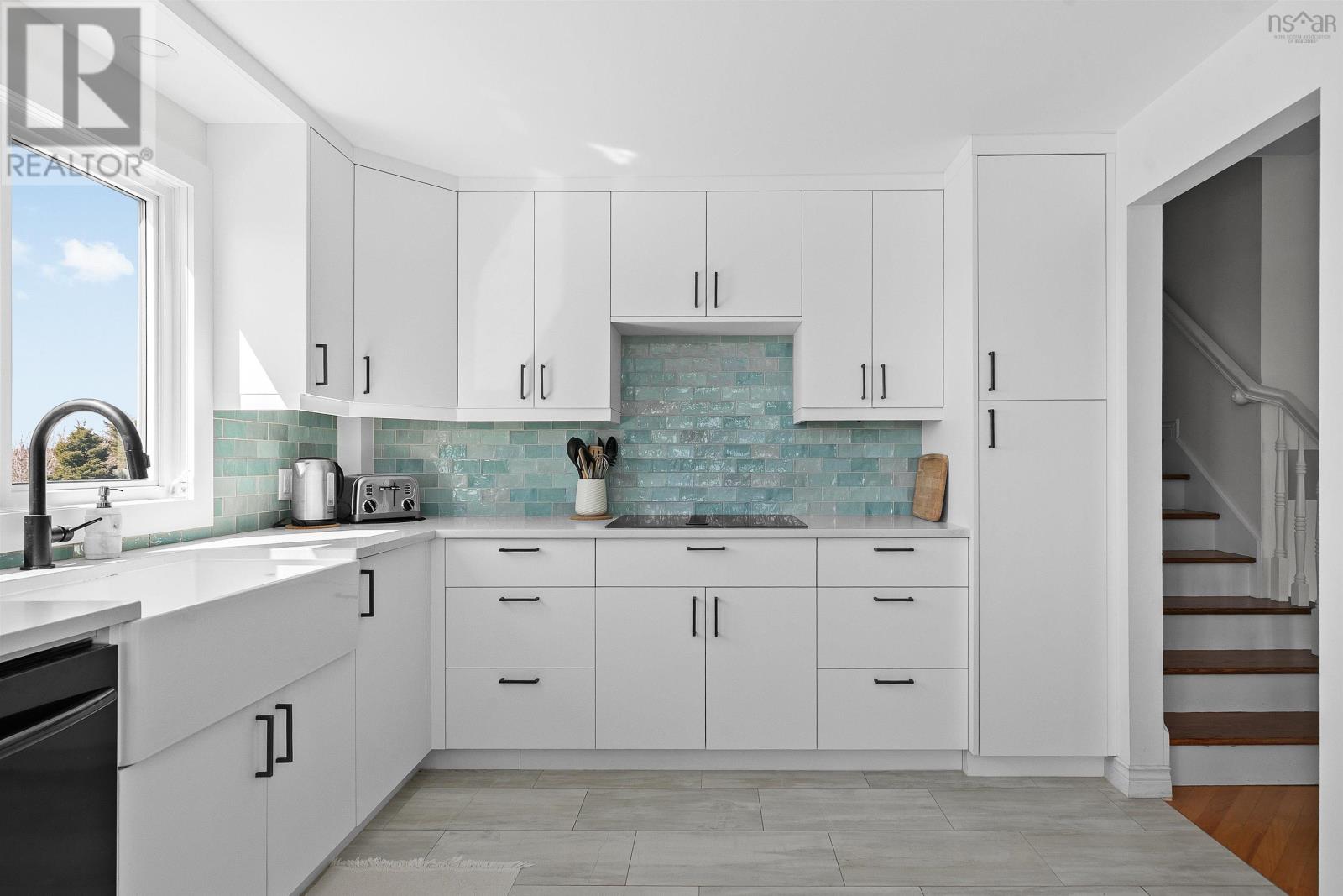 3930 Lawrencetown Road - 14