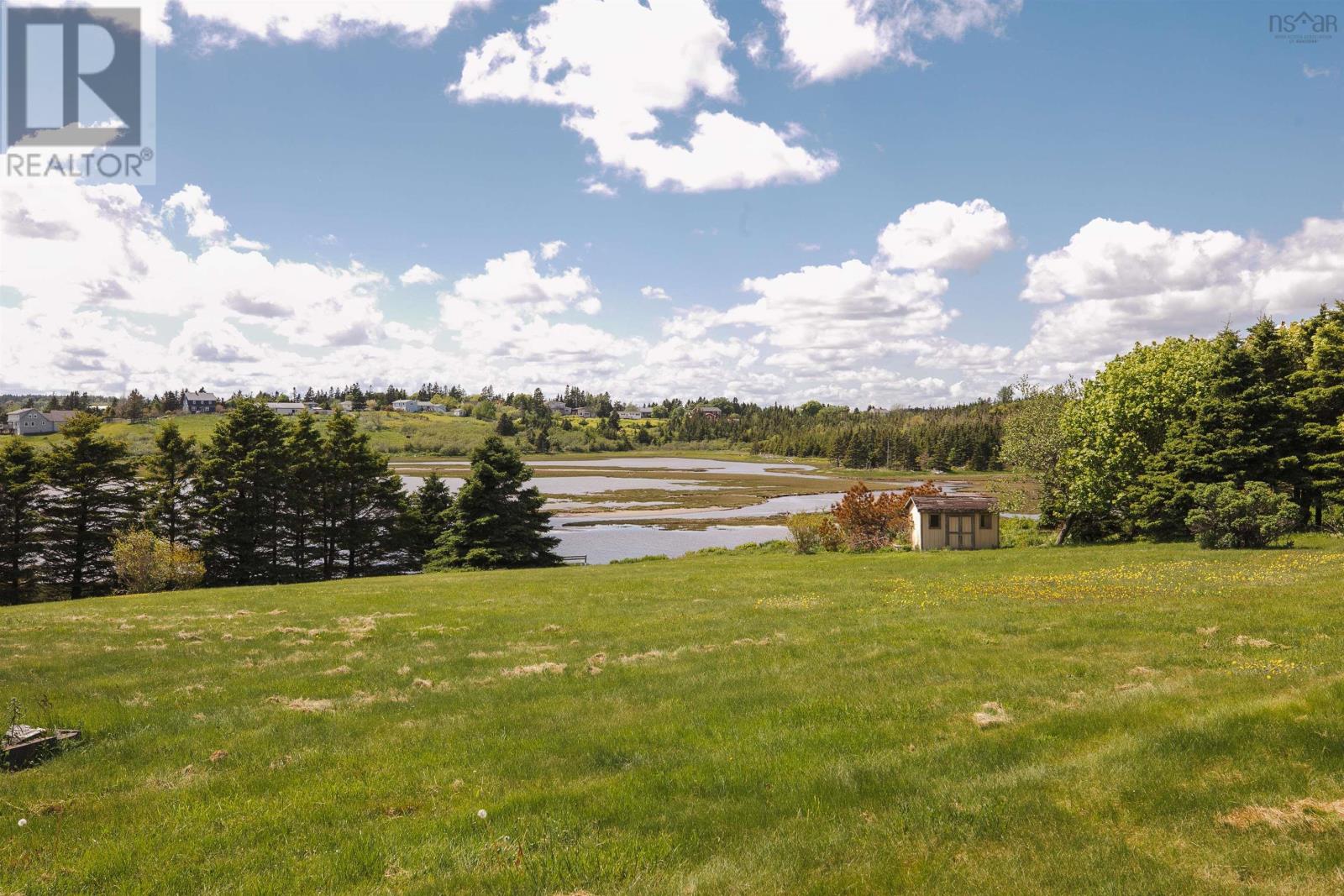 3930 Lawrencetown Road - 42
