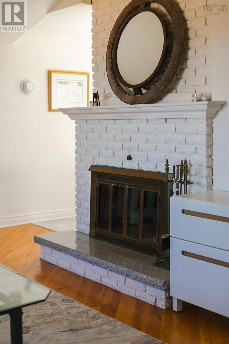 3930 Lawrencetown Road - 9