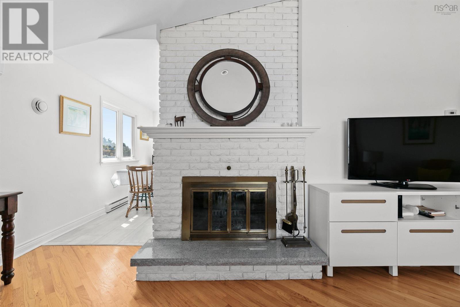 3930 Lawrencetown Road - 8