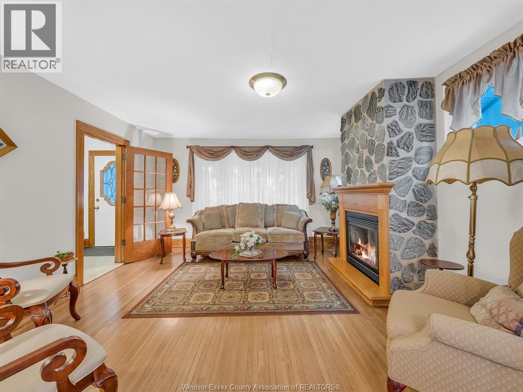 1863 PILLETTE ROAD - 9