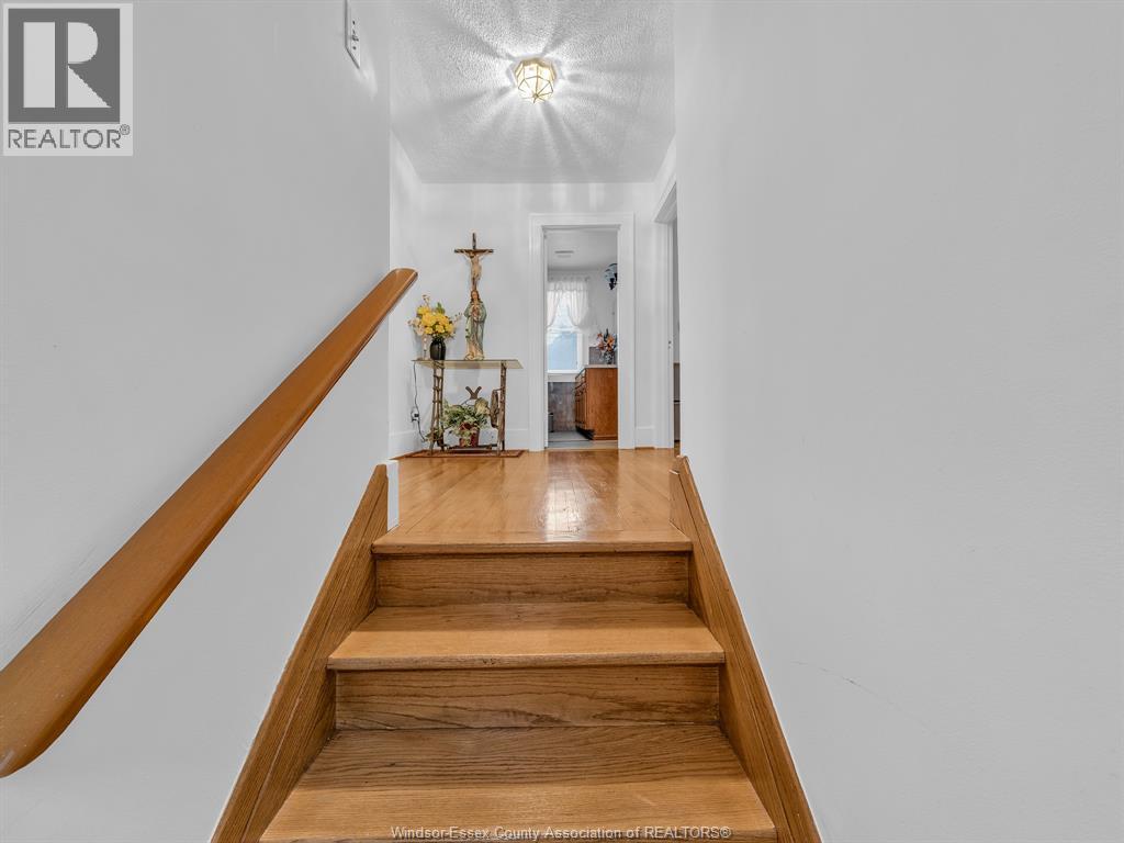 1863 PILLETTE ROAD - 18