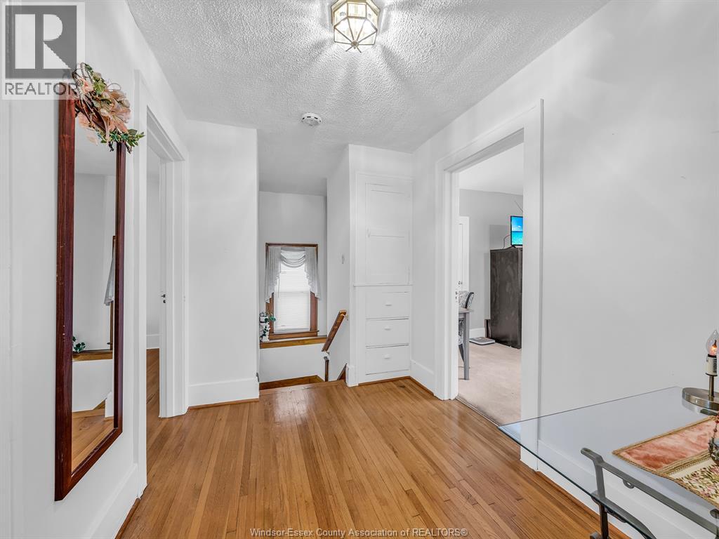 1863 PILLETTE ROAD - 26
