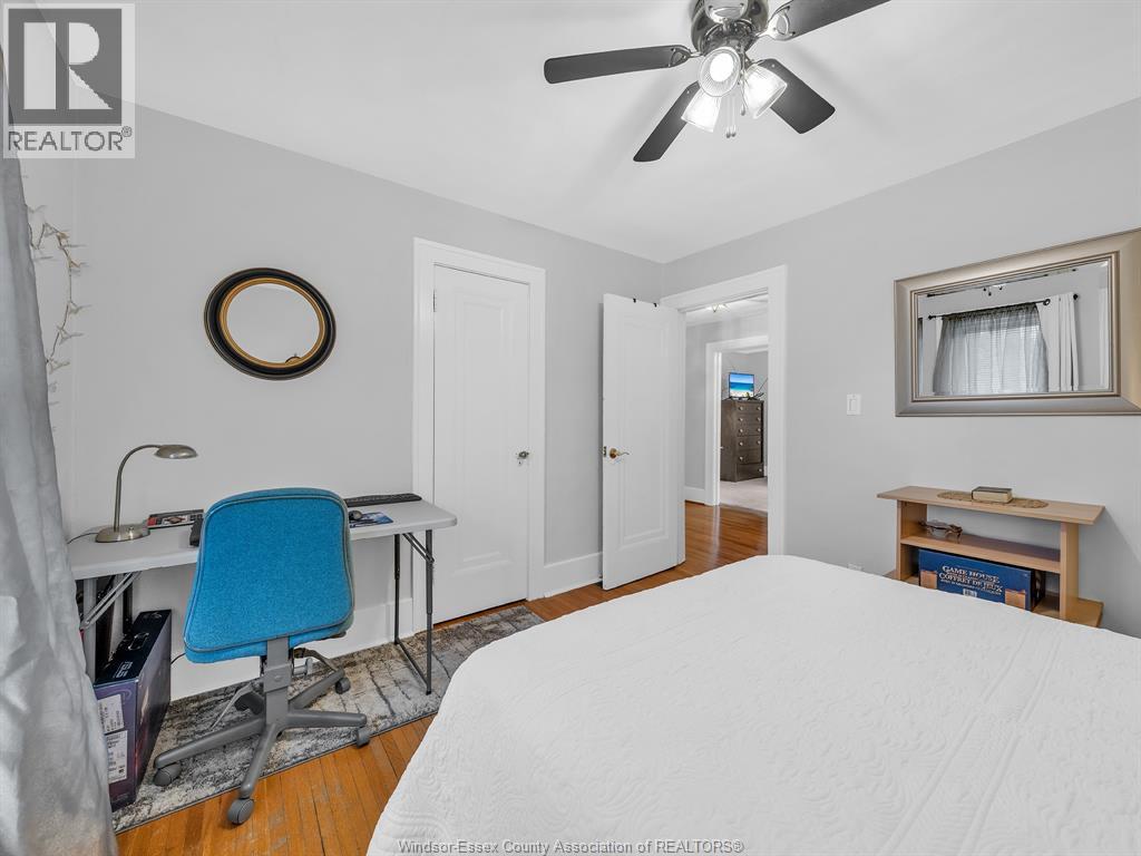 1863 PILLETTE ROAD - 24