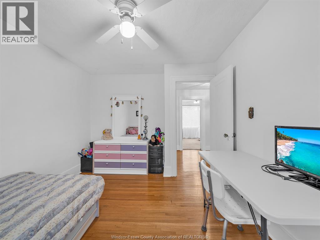 1863 PILLETTE ROAD - 22