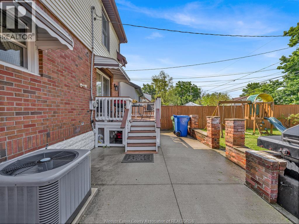 1863 PILLETTE ROAD - 38