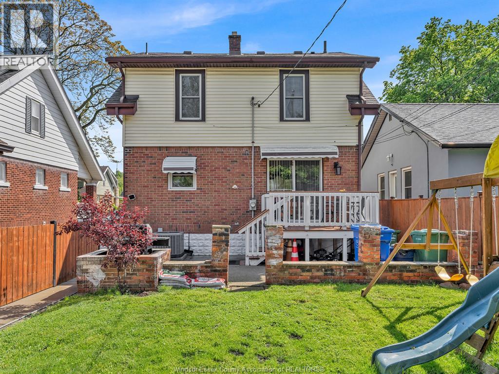1863 PILLETTE ROAD - 40
