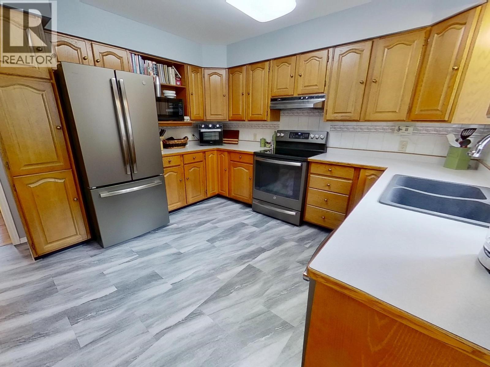 163 WESTLAND ROAD - 5