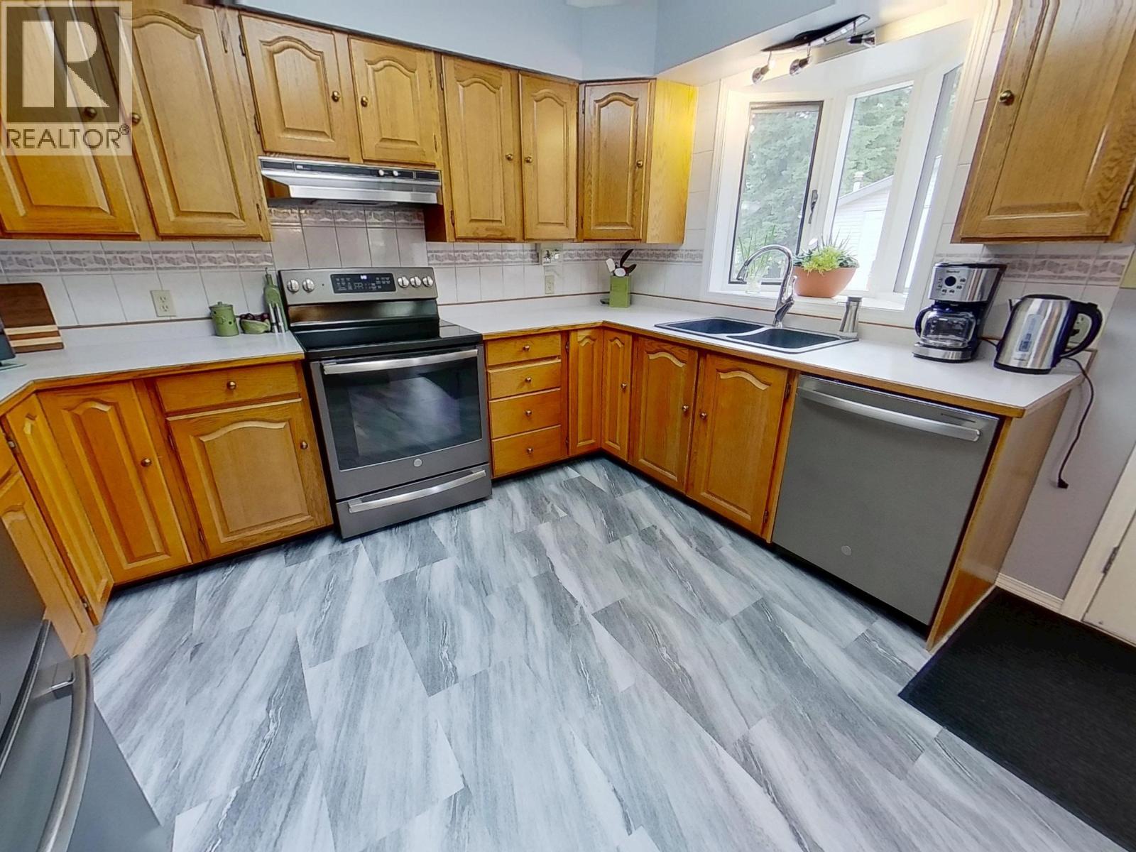 163 WESTLAND ROAD - 6